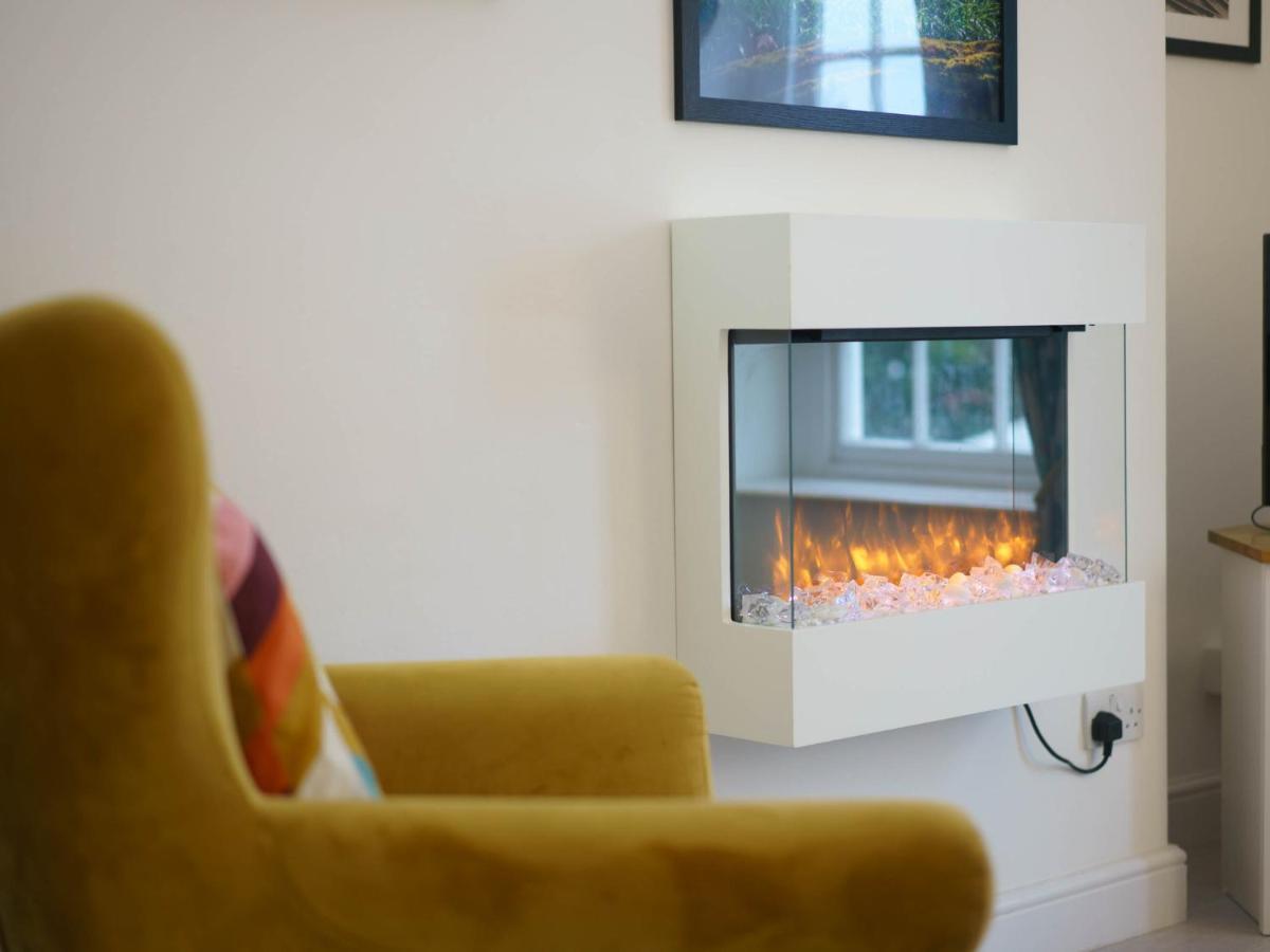 Pass The Keys Modern 2 Bed Flat Overlooking Aberaeron Harbour Exteriör bild